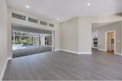 6615 Hunter Combe Crossing, University Park, FL 34201 - Photo 9