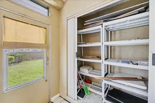 3521 Lake Bayshore Dr, Bradenton, FL 34205 - Photo 23