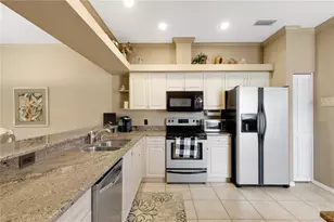 6935 Stoneywalk Ct, Bradenton, FL 34203 - Photo 9