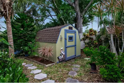 1684 Spring Creek Drive, Sarasota, FL 34239 - Photo 63