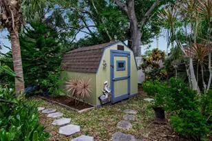 1684 Spring Creek Dr, Sarasota, FL 34239 - Photo 63