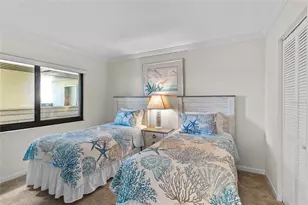 6236 Midnight Pass Rd, Sarasota, FL 34242 - Photo 17