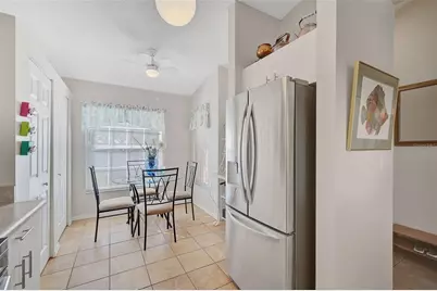 4706 Sand Trap Street Circle E #202, Bradenton, FL 34203 - Photo 9