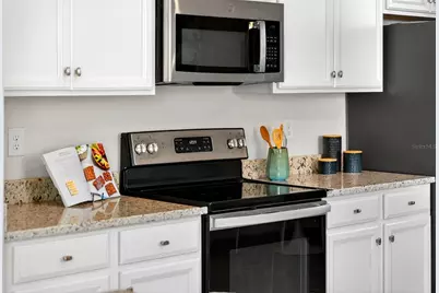 10185 Colubrina Drive, Venice, FL 34293 - Photo 17