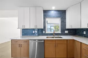 360 145th Ave E, Madeira Beach, FL 33708 - Photo 5