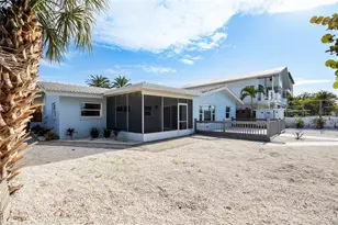 360 145th Ave E, Madeira Beach, FL 33708 - Photo 29