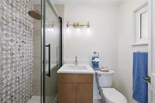 360 145th Ave E, Madeira Beach, FL 33708 - Photo 17