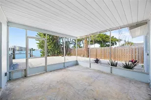 360 145th Ave E, Madeira Beach, FL 33708 - Photo 31