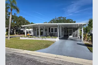 131 Oakwood Lane, Sarasota, FL 34237 - Photo 1