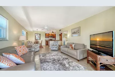 2721 Gulf Of Mexico Drive #408, Longboat Key, FL 34228 - Photo 15