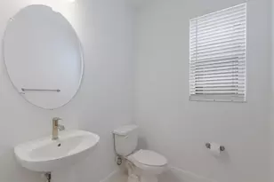 4611 Sweet Retreat Run, Lakewood Ranch, FL 34211 - Photo 7