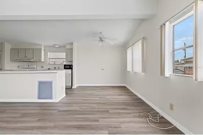 3831 115th Street Court W, Bradenton, FL 34210 - Photo 11