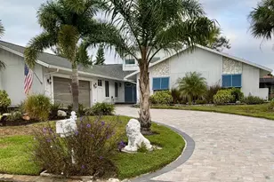 238 Lookout Point Dr, Osprey, FL 34229 - Photo 5