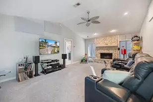 238 Lookout Point Dr, Osprey, FL 34229 - Photo 23