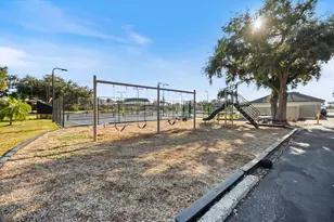 238 Lookout Point Dr, Osprey, FL 34229 - Photo 45