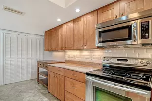 1701 Southwood St, Sarasota, FL 34231 - Photo 25