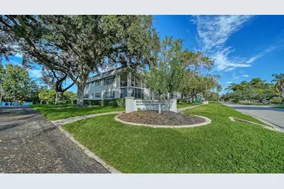 1701 Southwood Street #1701, Sarasota, FL 34231 - Photo 1