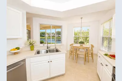 4463 Cinnamon Drive #2502, Sarasota, FL 34238 - Photo 3