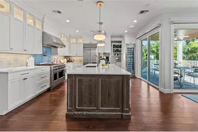 519 Villa Rosa Way, Anna Maria, FL 34216 - Photo 25