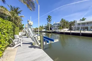 519 Villa Rosa Way, Anna Maria, FL 34216 - Photo 17