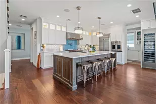 519 Villa Rosa Way, Anna Maria, FL 34216 - Photo 27