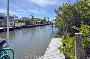 519 Villa Rosa Way, Anna Maria, FL 34216 - Photo 13