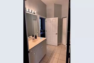 1502 Triano Circle #1502, Venice, FL 34292 - Photo 17