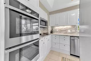3070 Grand Bay Blvd, Longboat Key, FL 34228 - Photo 11