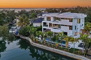 1610 N Lodge Dr, Sarasota, FL 34239 - Photo 13