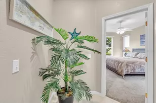 8151 Victoria Falls Cir, Sarasota, FL 34243 - Photo 23