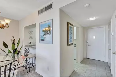 1212 Benjamin Franklin Drive #1105, Sarasota, FL 34236 - Photo 11