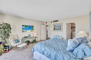 1212 Benjamin Franklin Dr, Sarasota, FL 34236 - Photo 17