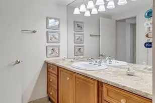 1212 Benjamin Franklin Dr, Sarasota, FL 34236 - Photo 19