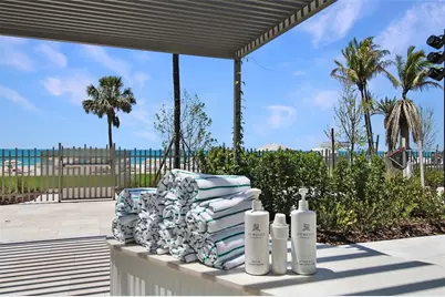 1581 Gulf Of Mexico Drive #307, Longboat Key, FL 34228 - Photo 49