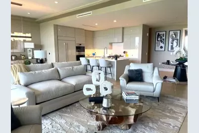 1581 Gulf Of Mexico Drive #307, Longboat Key, FL 34228 - Photo 21