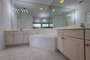 315 Heritage Isles Way, Bradenton, FL 34212 - Photo 17