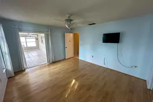 5004 Brandeis Cir N, Sarasota, FL 34243 - Photo 27