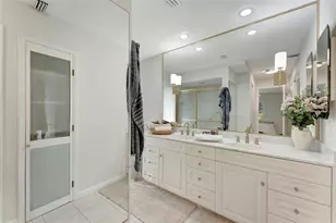 4553 Charing Cross Rd, Sarasota, FL 34241 - Photo 9