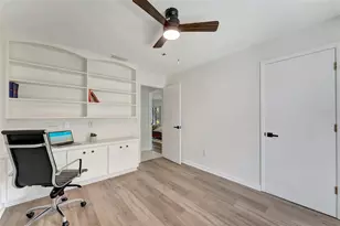 4553 Charing Cross Rd, Sarasota, FL 34241 - Photo 43