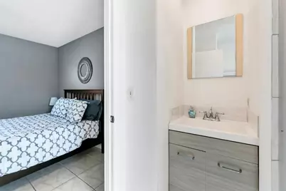 3145 Bougainvillea Street, Sarasota, FL 34239 - Photo 51