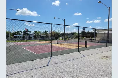 5325 Boca Raton Avenue, Sarasota, FL 34234 - Photo 39