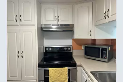 5325 Boca Raton Avenue, Sarasota, FL 34234 - Photo 9