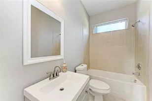 7114 Cromwell Park Ln, Apollo Beach, FL 33572 - Photo 41