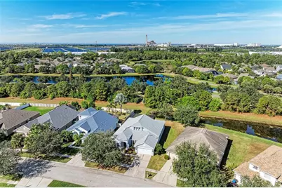 7114 Cromwell Park Lane, Apollo Beach, FL 33572 - Photo 3
