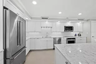 2301 Gulf of Mexico Dr, Longboat Key, FL 34228 - Photo 13