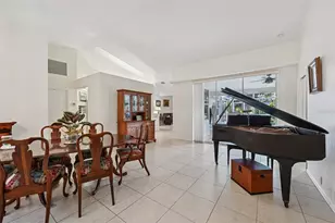 561 Viridian St, Englewood, FL 34223 - Photo 5