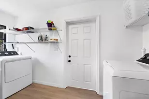 445 Reid St, Sarasota, FL 34242 - Photo 39