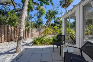 445 Reid St, Sarasota, FL 34242 - Photo 43