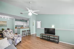 7417 Vista Way, Lakewood Ranch, FL 34202 - Photo 9