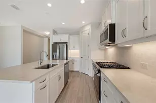18230 Vizcaya Ct, Venice, FL 34293 - Photo 9